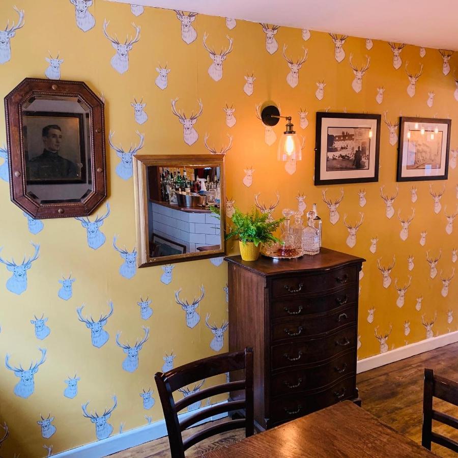 The Swan Inn Midhurst Ngoại thất bức ảnh