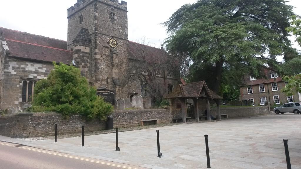 The Swan Inn Midhurst Ngoại thất bức ảnh